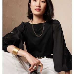 Banana Republic Factory Lace Top in Black